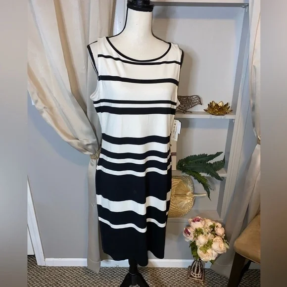 NWT 16 Liz Claiborne Black White Stripes Back Zip Belt Loops Sleeveless Dress - Picture 5 of 16